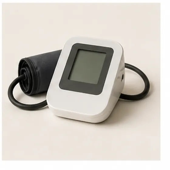 Upper-arm blood pressure monitor with cuff